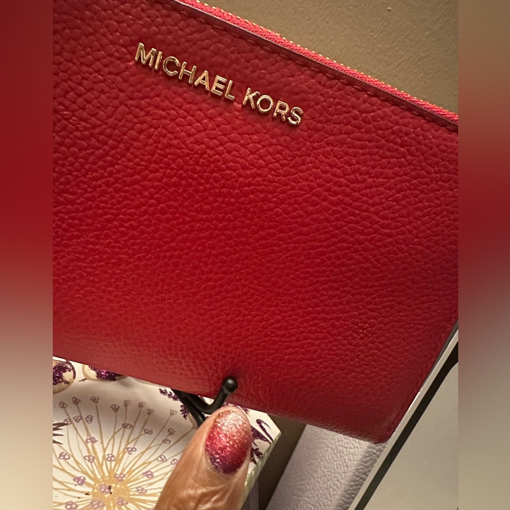 Nwot Adele Pebbled Leather Smartphone Wallet Wris… - image 2